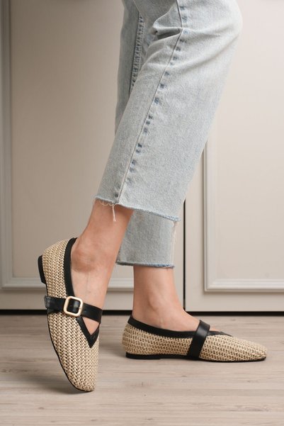 ich1one Ponti Black Leather Straw Detailed Ballerina Shoes