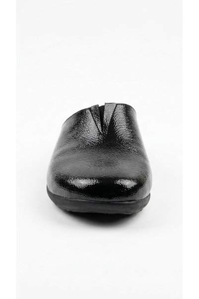 Ustalar Ayakkabı Çanta Black patent leather women's casual slippers 562.st.01