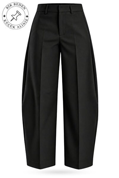 5in1Canpolat Pantaloni din material textil negru 442