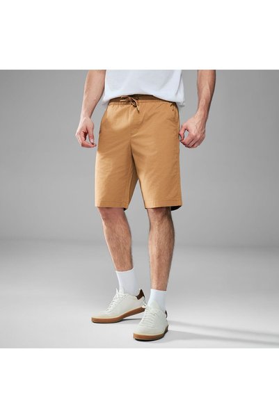Giordano Men’s Slim Lightweight Twill Bermuda Shorts