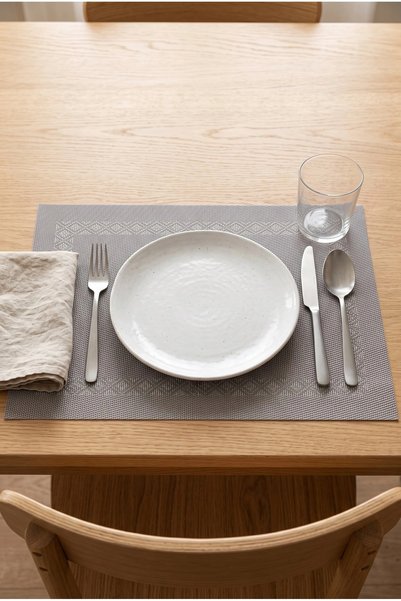 AVANTAGE HOME Tiziana - 6-Piece Rectangular American Service Plate 663