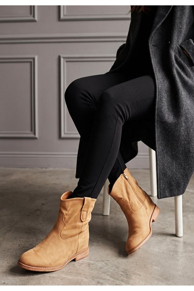 B T Shoes Botine cu platforma Medova V3 camel