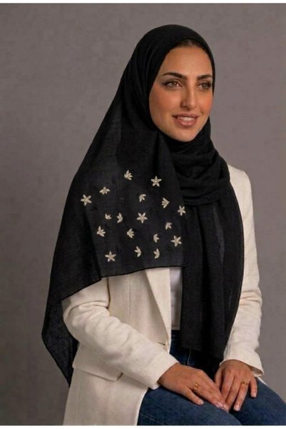 Veil Designer طرحه بوال طبقتبن بتطريز علي طرفين الطرحه قماش ياباني 190*60