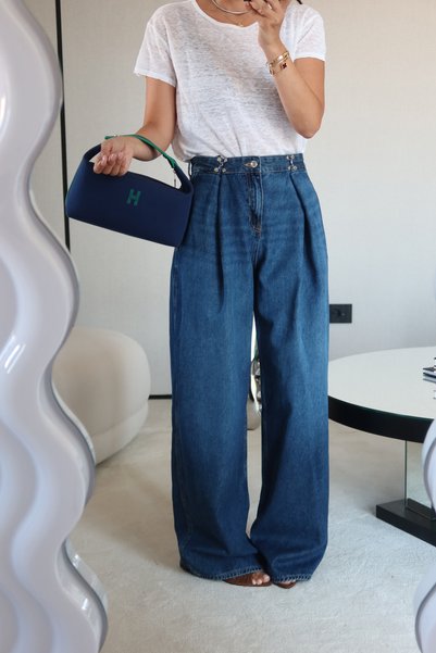 Özge Özgenç Blugi cu talie ajustabilă