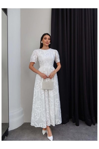 ESRAHELVACI Embroidered Midi Dress