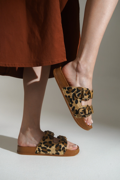 Capone Outfitters Bren Women's Slippers