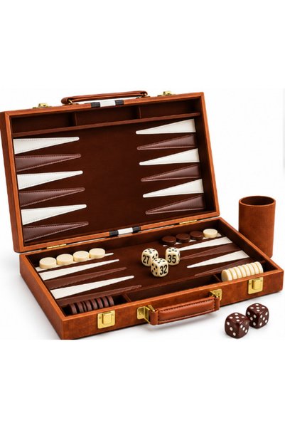 BASE Set de table premium 28 × 19 cu piese de joc, zaruri și o cutie elegantă...