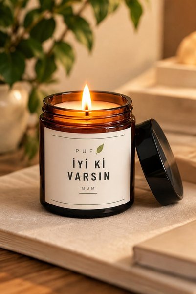 PUF MUM İYİ Kİ VARSIN HEDİYELİK Amber Kavanoz Mum - 100 cc