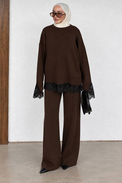 Olbia Women's Brown Lace Detailed Knitwear Set