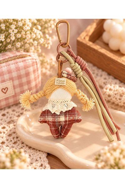 Kumru Studio Karamel Bebek Knitted Girl Figure Drawstring Phone and Bag Charm