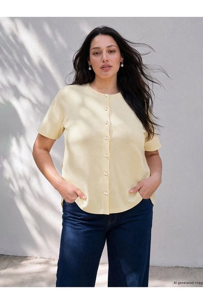 LC Waikiki Lcw Curve Ecru Knitwear Plain Short Women's Cardigan with Nevavm D...