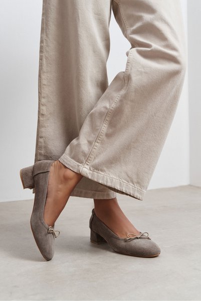 NİŞANTAŞI SHOES Esther Dark Beige Suede Leather Bow Detail Thick Heel Women's Ballerinas