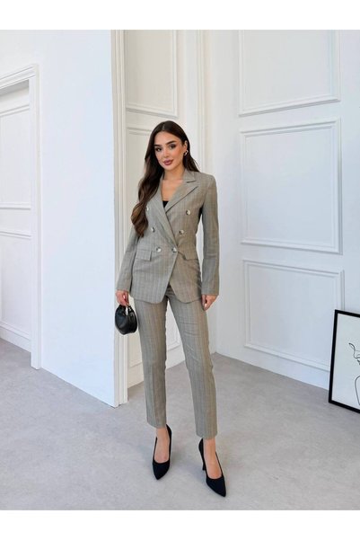 Focus Light Kadın Çizgili Çift Sıra Düğmeli Kruvaze Blazer Ceket ve Dar Paça ...