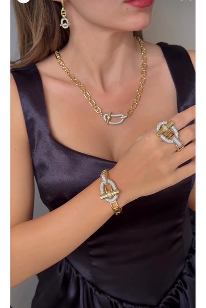 ÜNPOY AVM VİP SERİ GURMET MODEL KOLYE KÜPE BİLEKLİK YÜZÜKLÜ SET DÖRTLÜ SET
