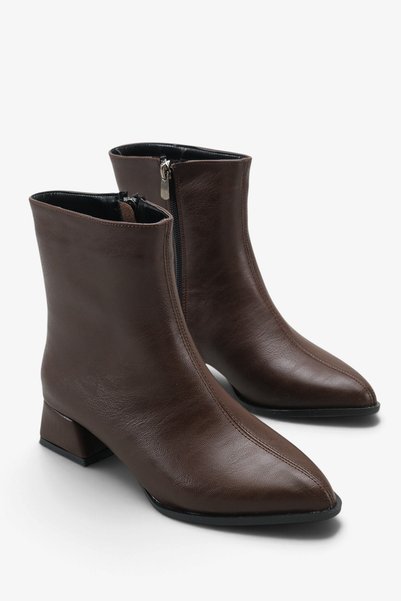 RİMES AYAKKABI |   Women's Coffee-Colored Pointed-Toe Heeled Boots with Non-Slip Sole