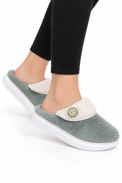 Jagulep Women's Warm Plush Button Detailed House Slippers Green