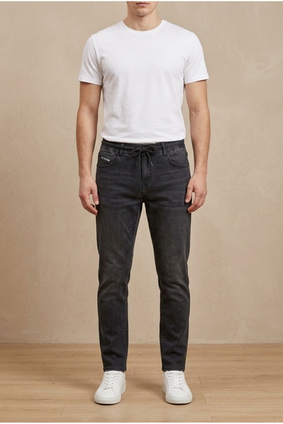 OEM Blugi barbati casual jogger negri cu talie elastica snur si eticheta text...