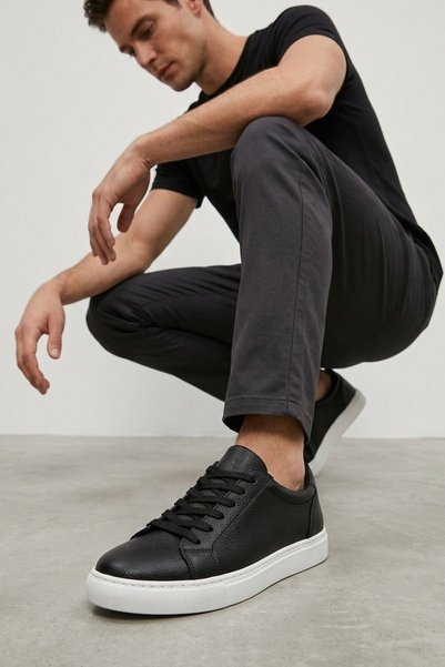 Zerenyus Zrj165 Premium Elite Lace-Up Men's Sneaker - Black and White