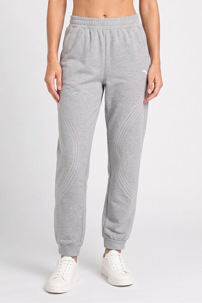 Anta Women Regular Fit Embroidered Logo Outdoor Sweatpants, Grey
