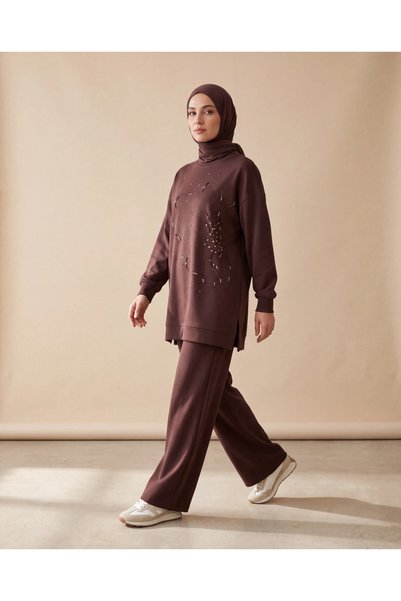 BURRASCA Stone-Embellished Soft Textured Flexible Premium Suit