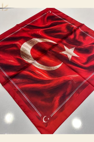 KB Bursa İpek وشاح باندانا مطبوع عليه العلم التركي 50x50 سم