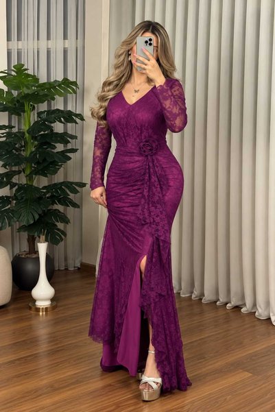 Velora Dresses Luxurious Lace Evening Dress