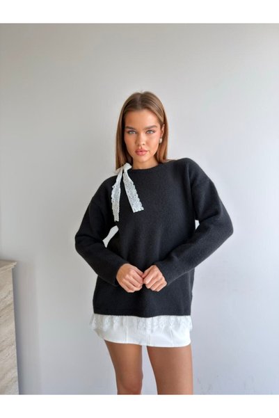 Cistern İstanbul Women's Lace Detailed Soft Sweater