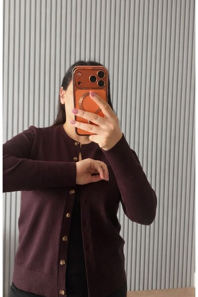 Yumuşak Dokulu Triko Hırka
