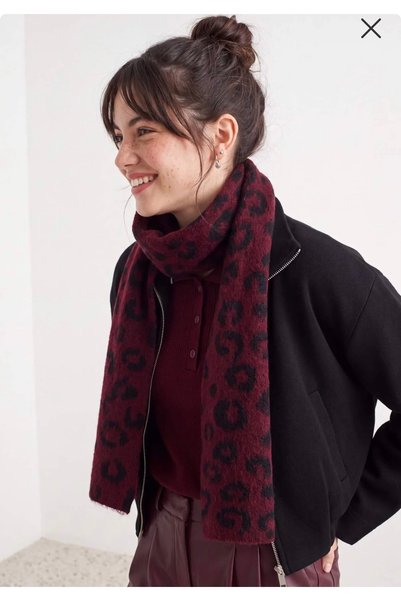 SOLESTA Alissa Kadın Bordo Siyah Leopar Desenli Yumuşak Dokulu Kışlık Atkı Şal
