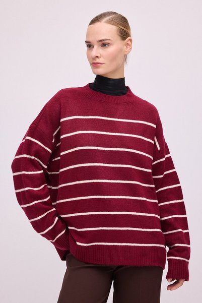 Touché Privé Striped Oversize Knit Sweater