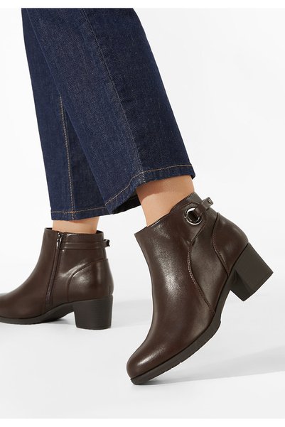 B T Shoes Καφέ μποτάκια Φόρλι με χαμηλό τακούνι