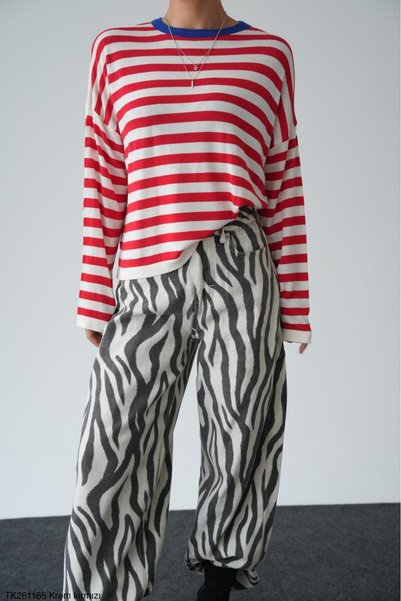 Lupies Women's Cream-Red Striped Long Sleeve Knit Sweater