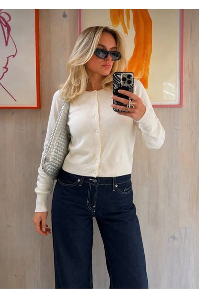 banessa Women's Crew Neck Cardigan