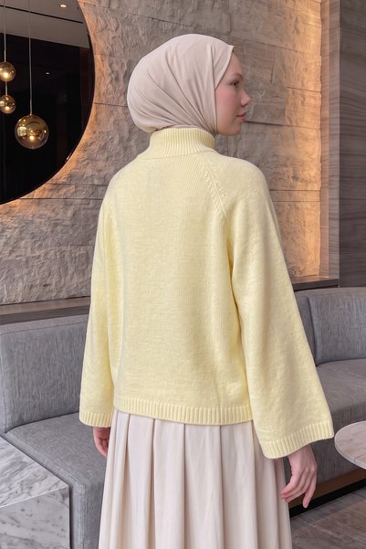 Salih Çelebi Pulover oversize cu guler înalt T2607 - GALBEN