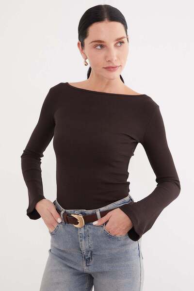 Fulla Moda Ribbed Boat Neck Flare Sleeve Slim Fit Blouse