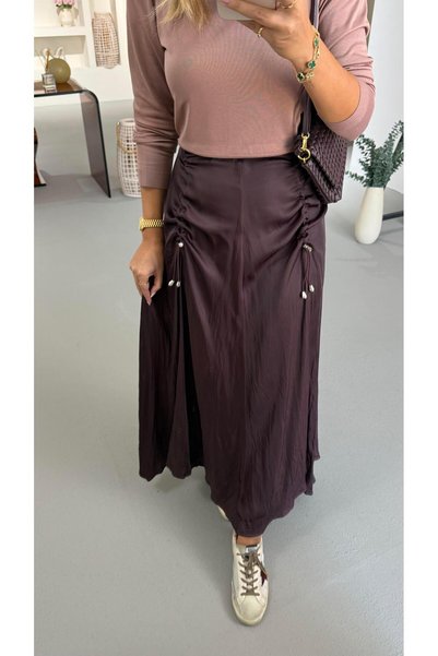 Sezgi Tekin Drawstring Detail Elastic Waist Wrinkle Effect Plum Satin Skirt