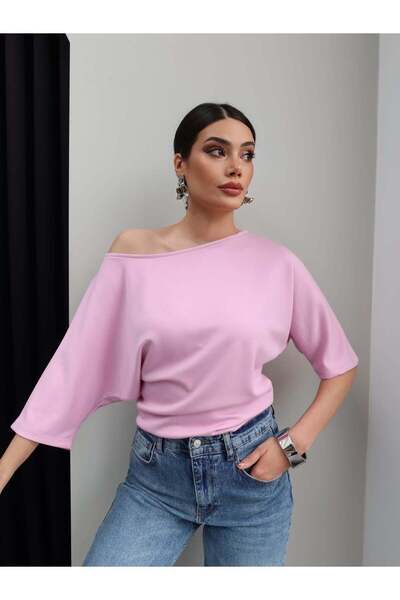 ESRAHELVACI تيشيرت بياقة كاياك سادة