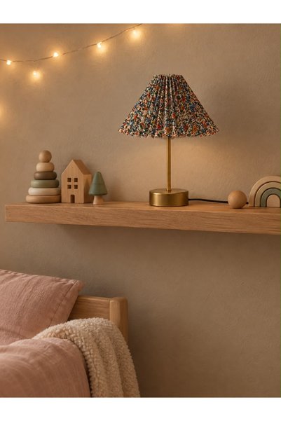 Pera Flare Çiçek Desenli Gold Dekoratif Masa Lambası (30cm)