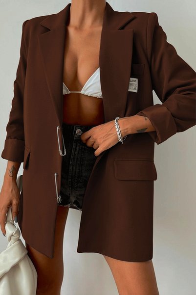 Ortaya Çık Sacou blazer cu design cu detaliu tip cârlig, maro