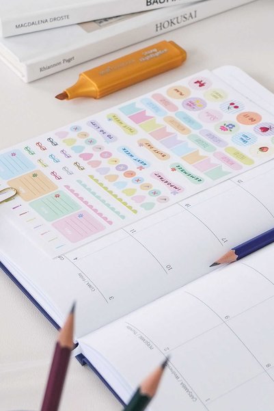Matt Notebook 2027 Year B5 Weekly Agenda 17X24 cm - 12 Months Dark Blue