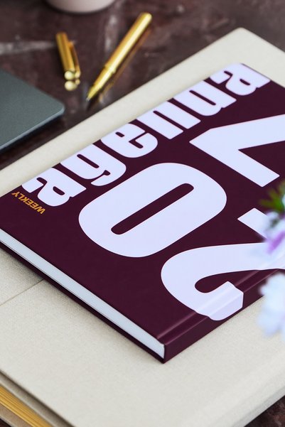 Matt Notebook 2027 Year B5 Weekly Agenda 17X24 cm - 12 Months Plum