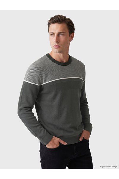 LC Waikiki Nevavm with a Difference from Lcwaikiki Classic Green Knitwear Str...