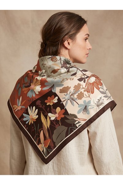 Sultan İpek Floral Patterned Scarf / Bandana 90X90Cm