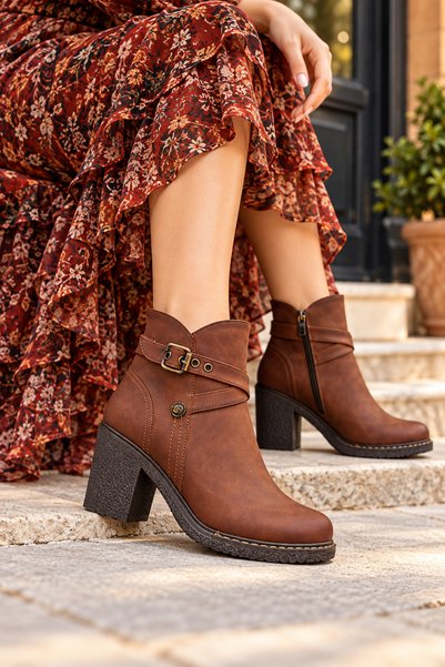 Leona 101-02 Tan Low Square Heel Rubber Sole Short Women's Bootie