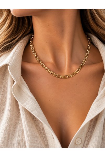 Sacha Accessories Interlocking Gold Chain Necklace
