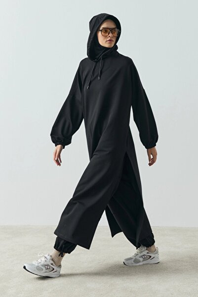 QANU Marla Oversize Sweatshirt Black