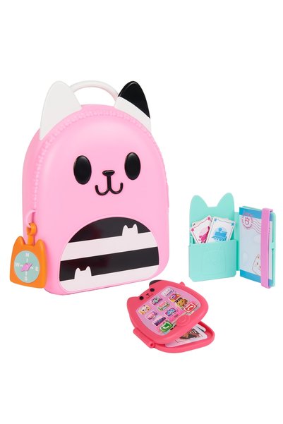 Spin Master Toys Far East Koci Domek Gabi Set de călătorie cu valiză și acces...