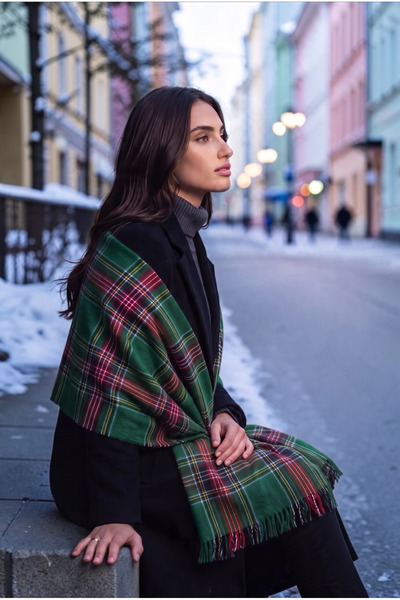 GİYU SHOP Șal de iarnă pentru femei, cu model scoțian și ciucuri la umeri cu eșarfă
