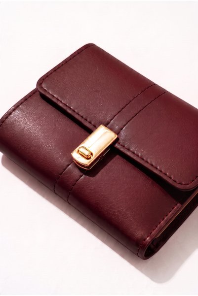 BeeBlack Milda model Kadın Cüzdanı, Altın Renk Kilitli Çok Bölmeli Kartlık Cüzdan