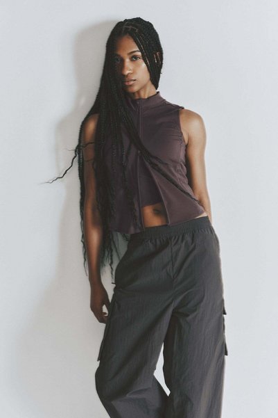 H&M Slim Fit Running gilet with SculptMove™